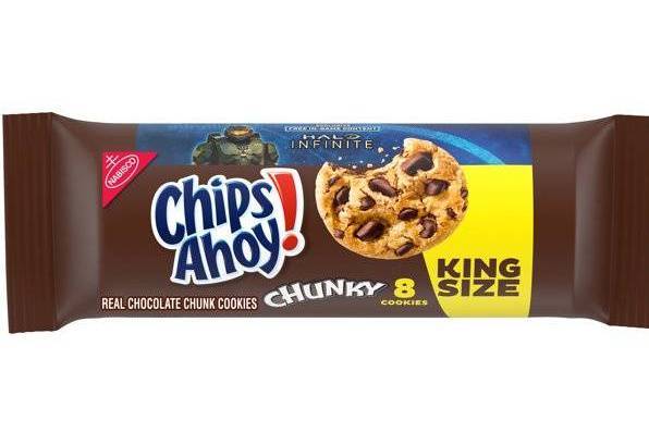 Order Chips Ahoy Chunky Cookies (8 Count) food online from Urban Value Corner Store store, Dallas on bringmethat.com