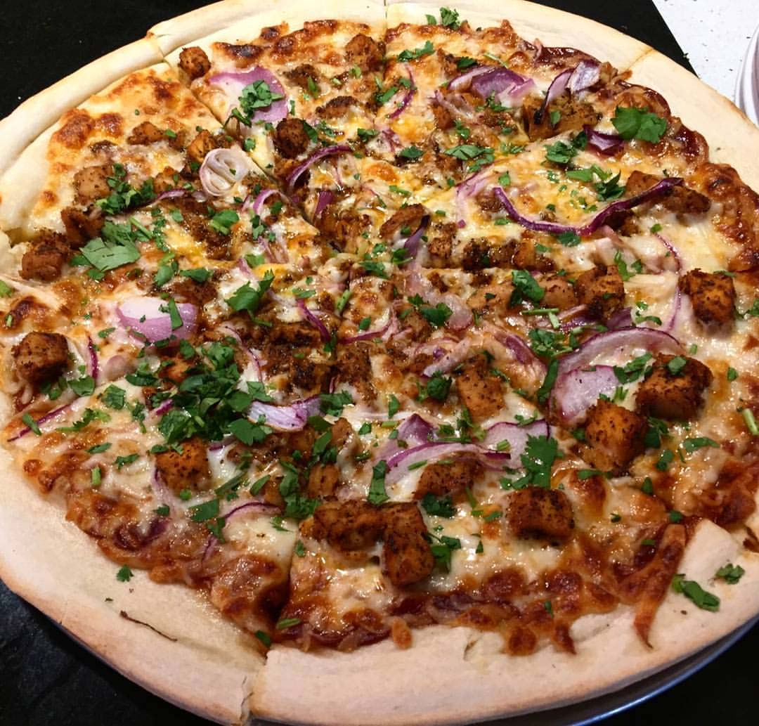 Order 12" BBQ chicken House Pizza food online from Tomato Cafe store, Albuquerque on bringmethat.com