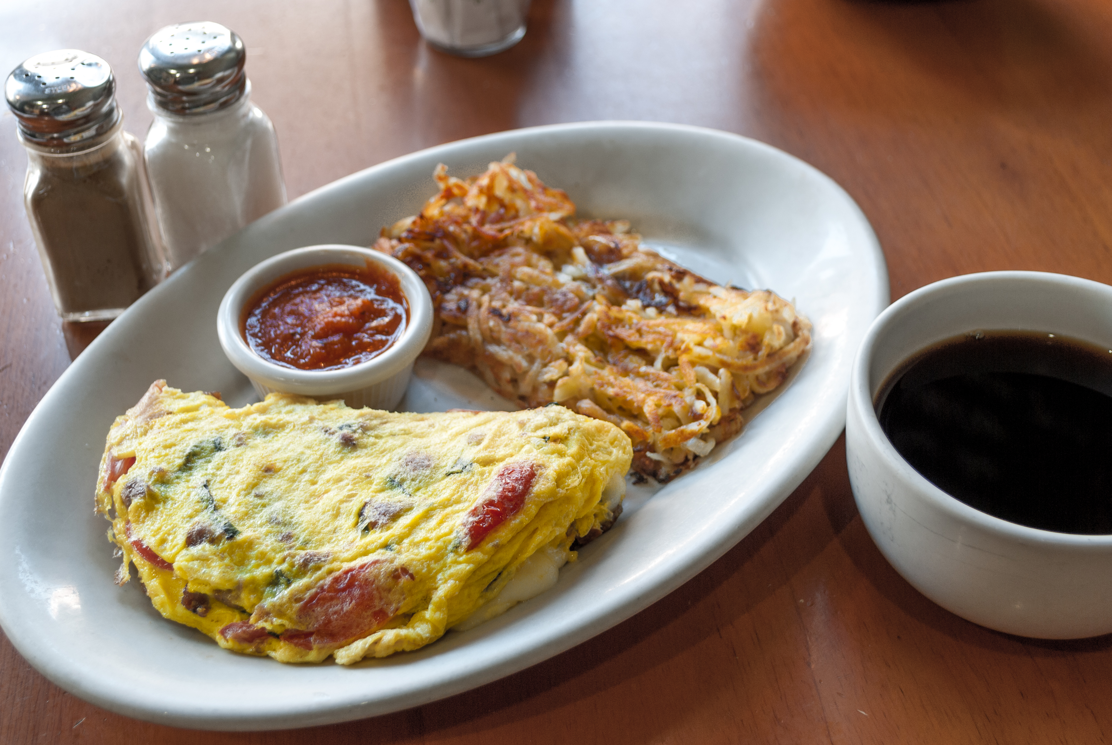 Order The Taylor Street Omelette food online from Hashbrowns on Wells store, Chicago on bringmethat.com