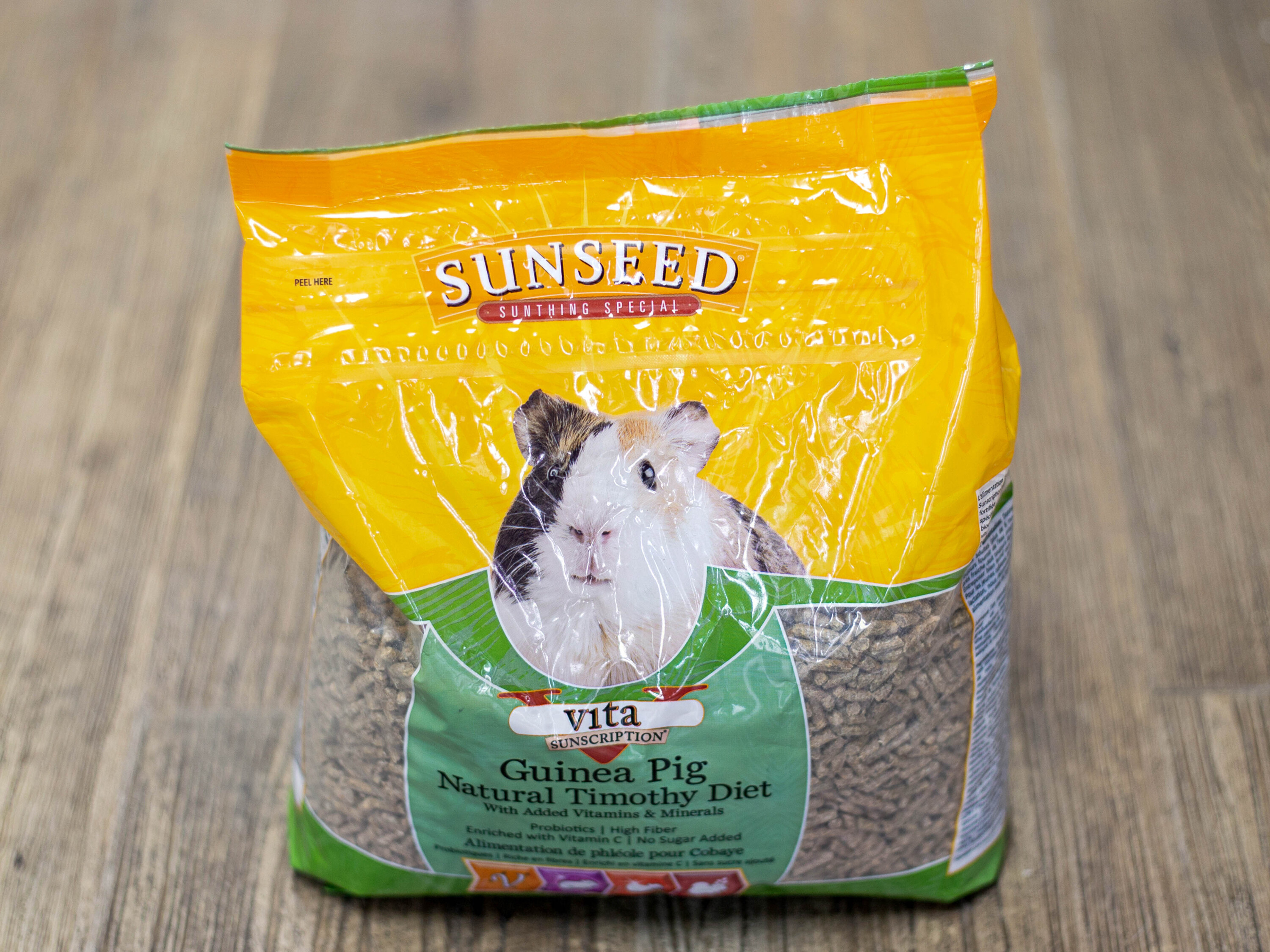Order Sunseed - Sun Vita Prima Guinea Pig Food 4 lb. food online from Park Pet Shop store, Chicago on bringmethat.com
