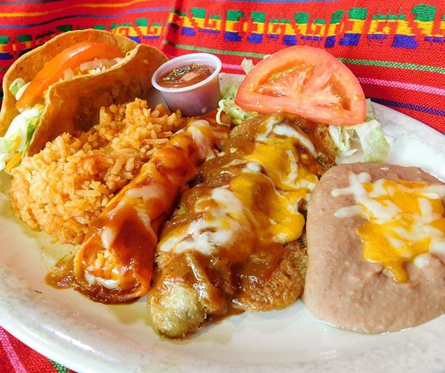 Order 11. Combination Plate food online from Los Compadres Restaurant store, Albuquerque on bringmethat.com