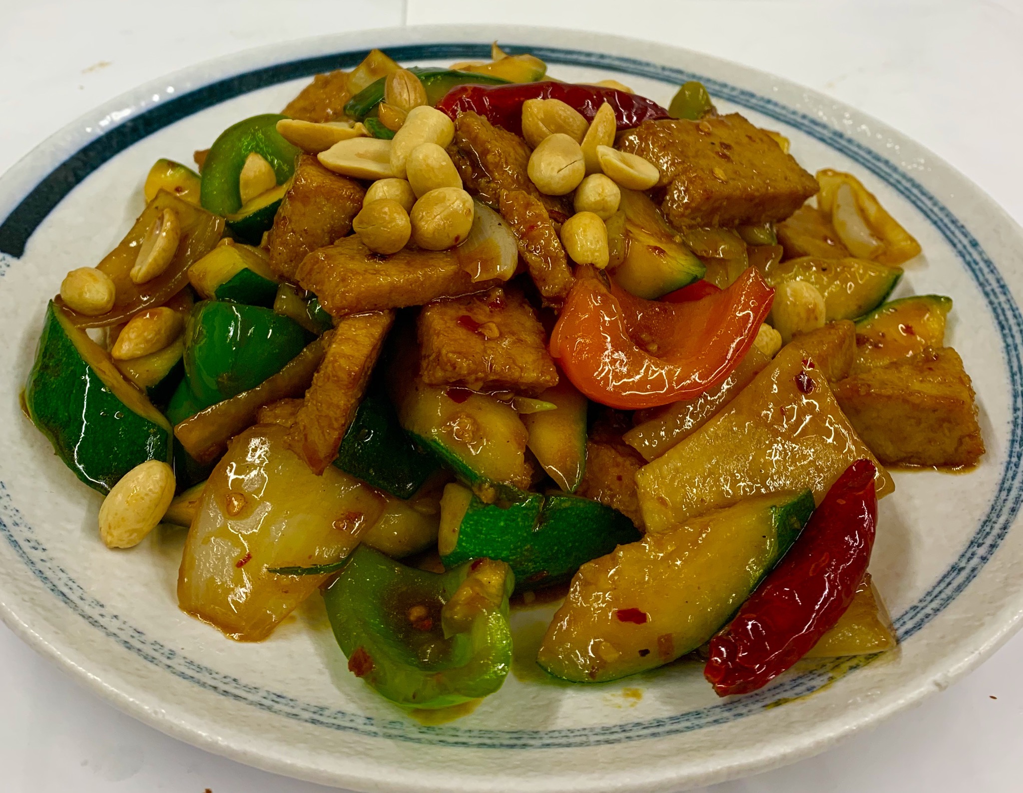 Order K1. Kung Pao Meatless Chicken food online from Mandarin House Sf store, San Francisco on bringmethat.com