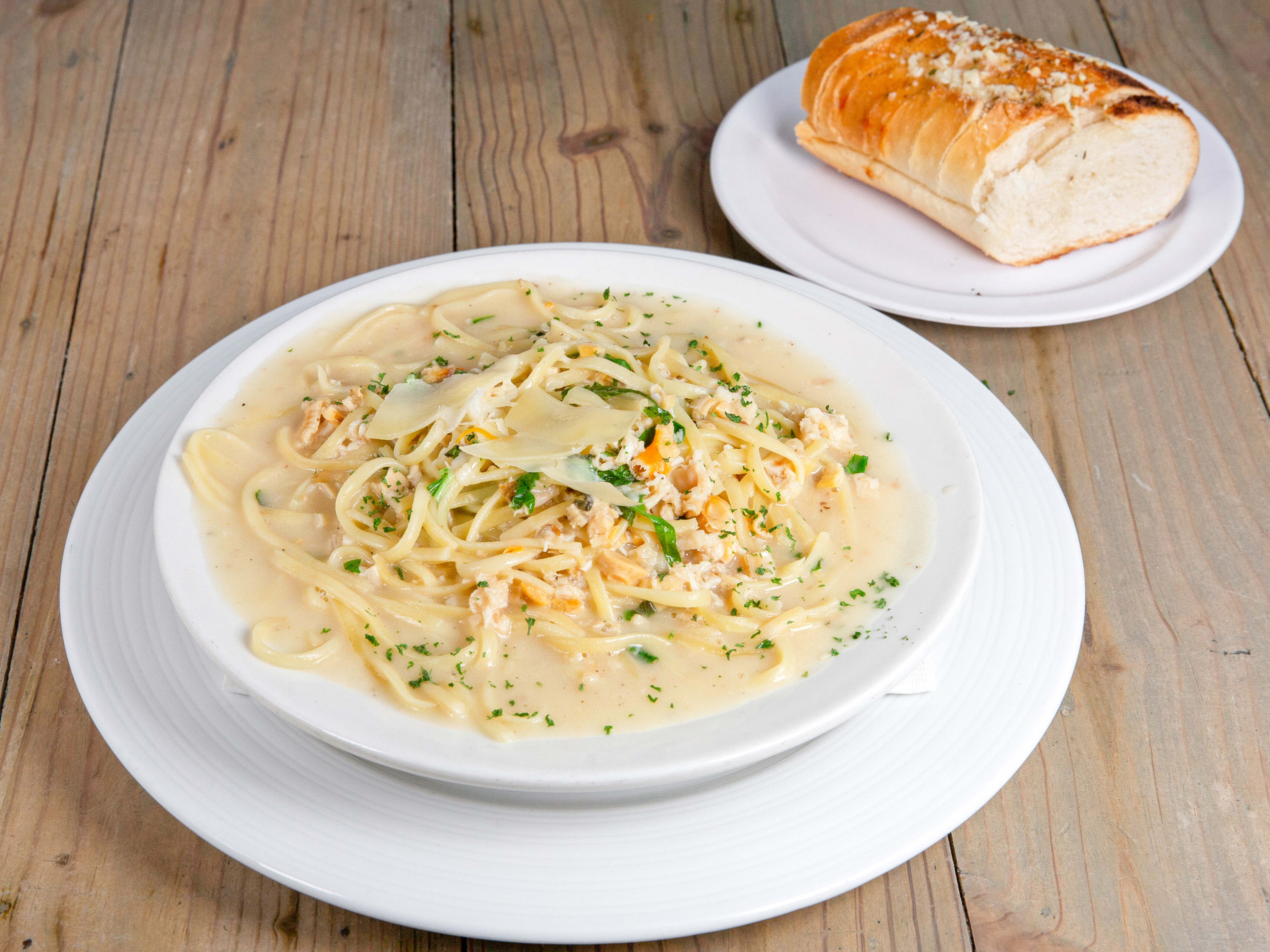 Order Linguine with Clams food online from North Sea Tavern store, Southampton on bringmethat.com