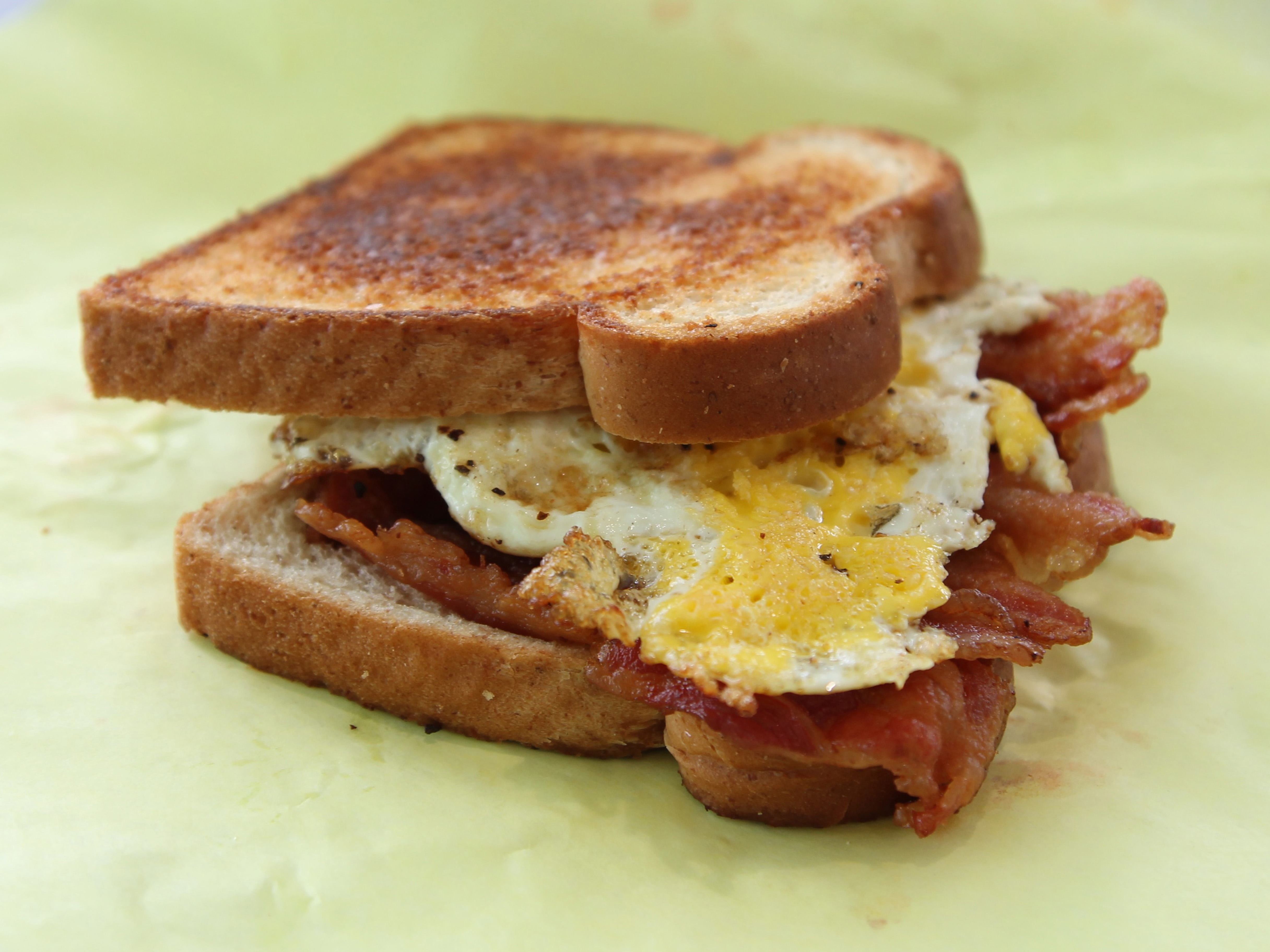 Order Bacon and Egg Breakfast Sandwich food online from Fresh & Meaty Burgers store, Cleveland on bringmethat.com