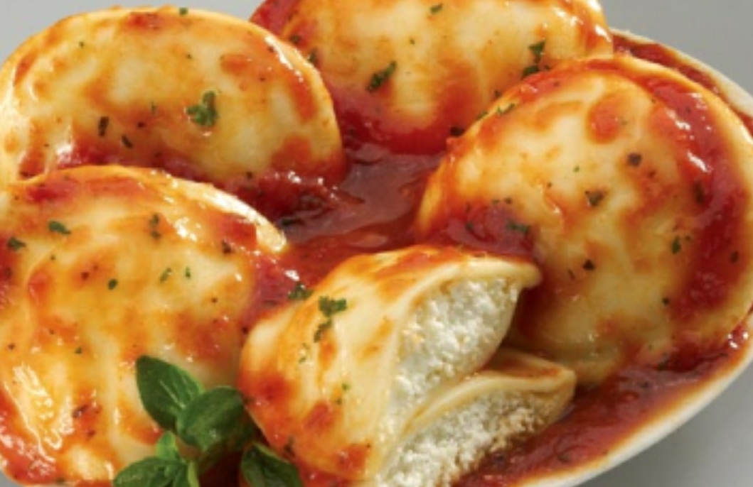 Order Cheese Ravioli food online from Roma Pizza store, Brooklyn on bringmethat.com