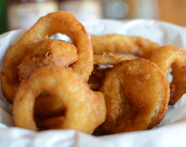 Order Onion Rings food online from Gemato's Grill store, Naperville on bringmethat.com