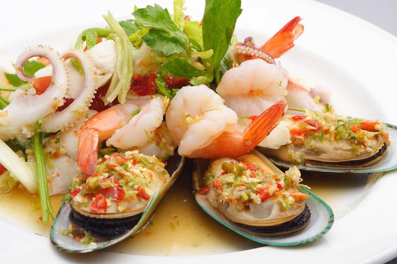 Order Spicy Seafood Salad food online from Chili & Lemon Thai Cuisine store, Los Angeles on bringmethat.com