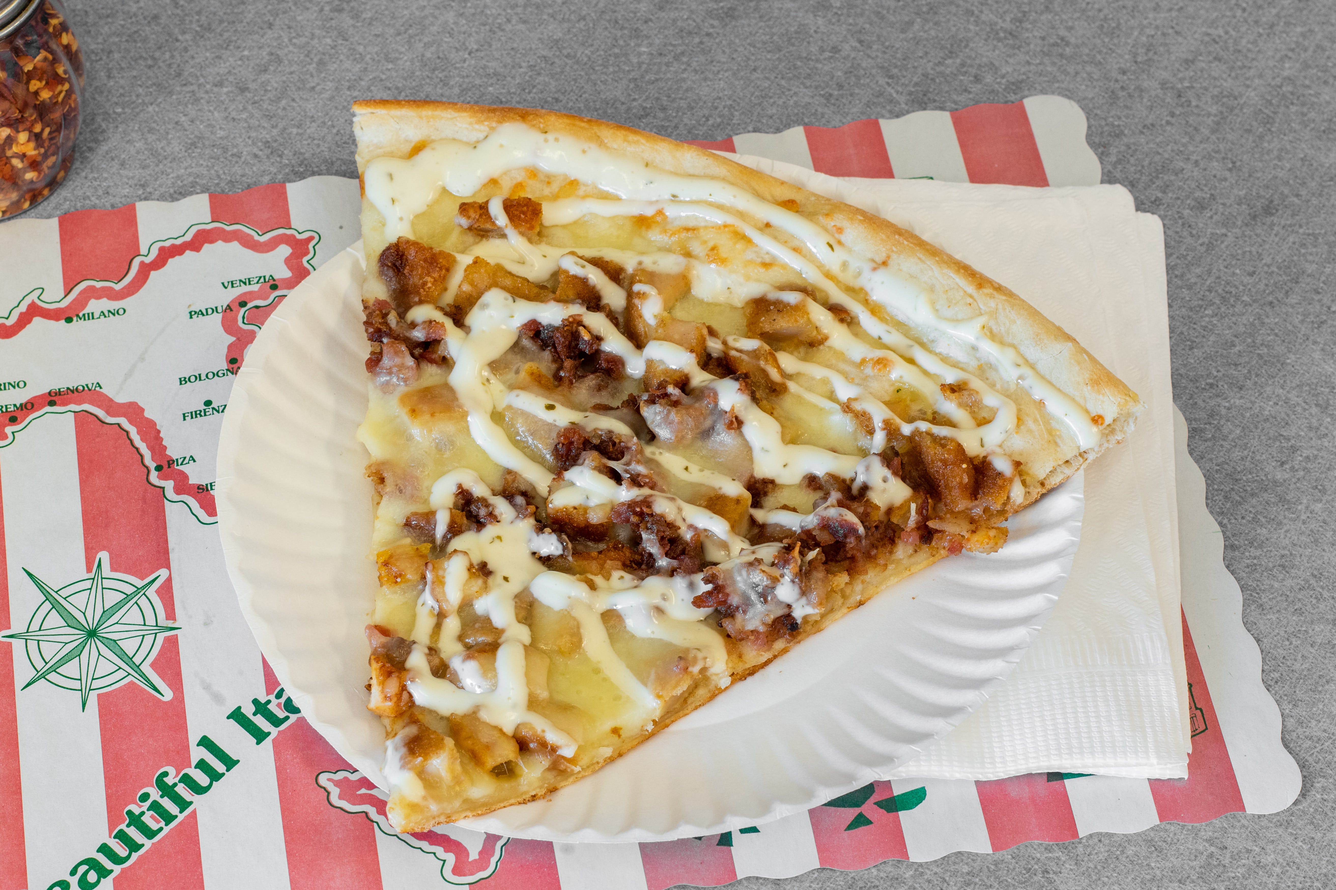 Order Chicken Bacon Ranch Pizza - Medium 14'' food online from Emilios Restaurant & Pizzeria store, Manalapan Township on bringmethat.com