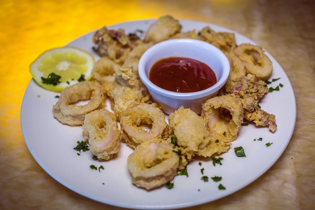 Order Fried Calamari food online from Kalamata Kitchen store, Oak Park on bringmethat.com