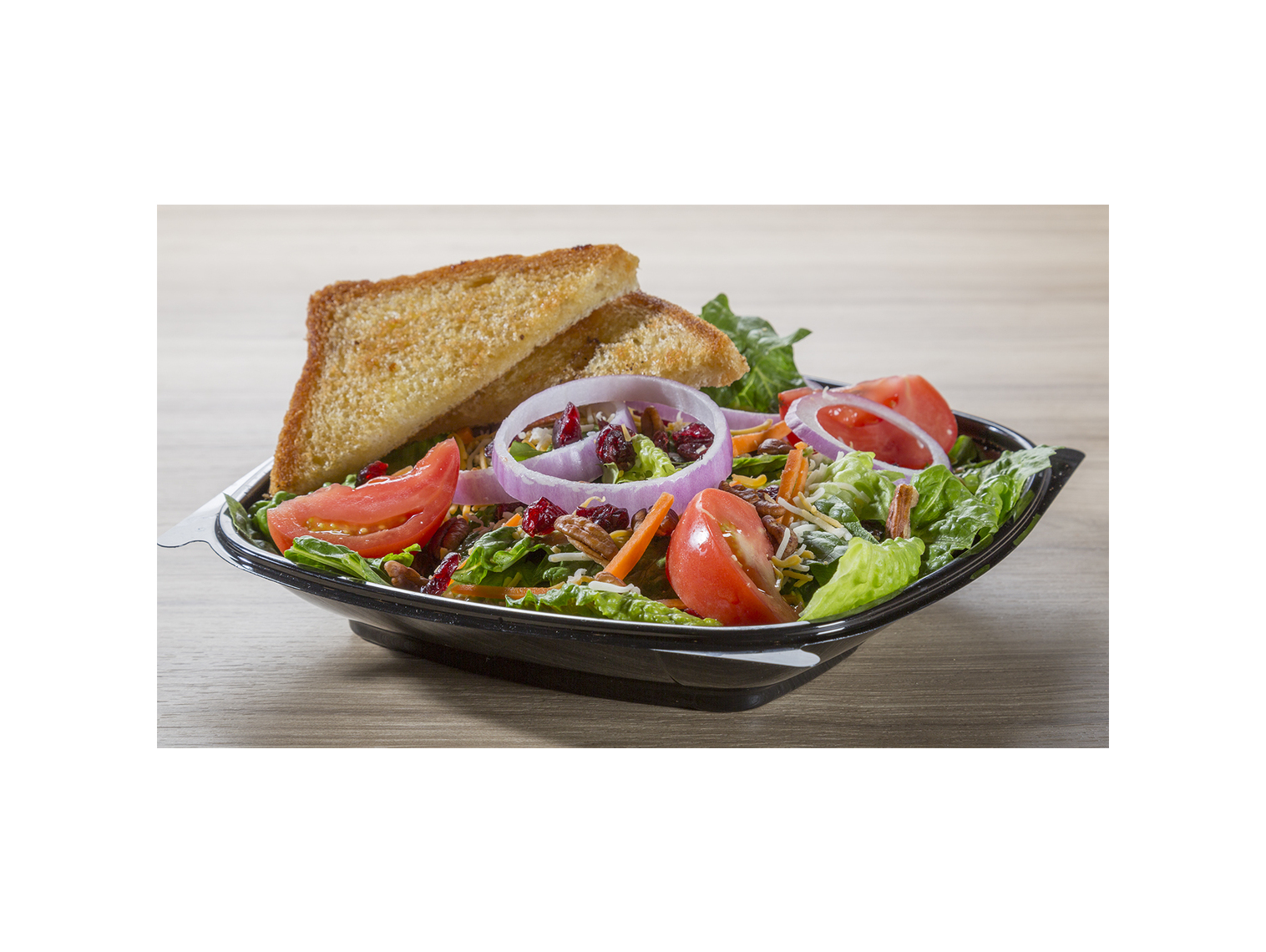 Order House Salad food online from Wing Zone store, Louisville on bringmethat.com