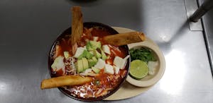 Order Consome con Tacos de Pollo food online from El Metapaneco store, Wilmington on bringmethat.com