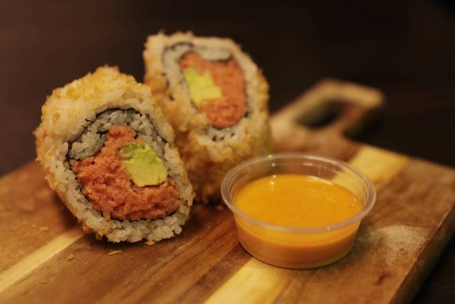 Order Crunchy Spicy Tuna food online from Nori Sushi Eatery store, South Pasadena on bringmethat.com