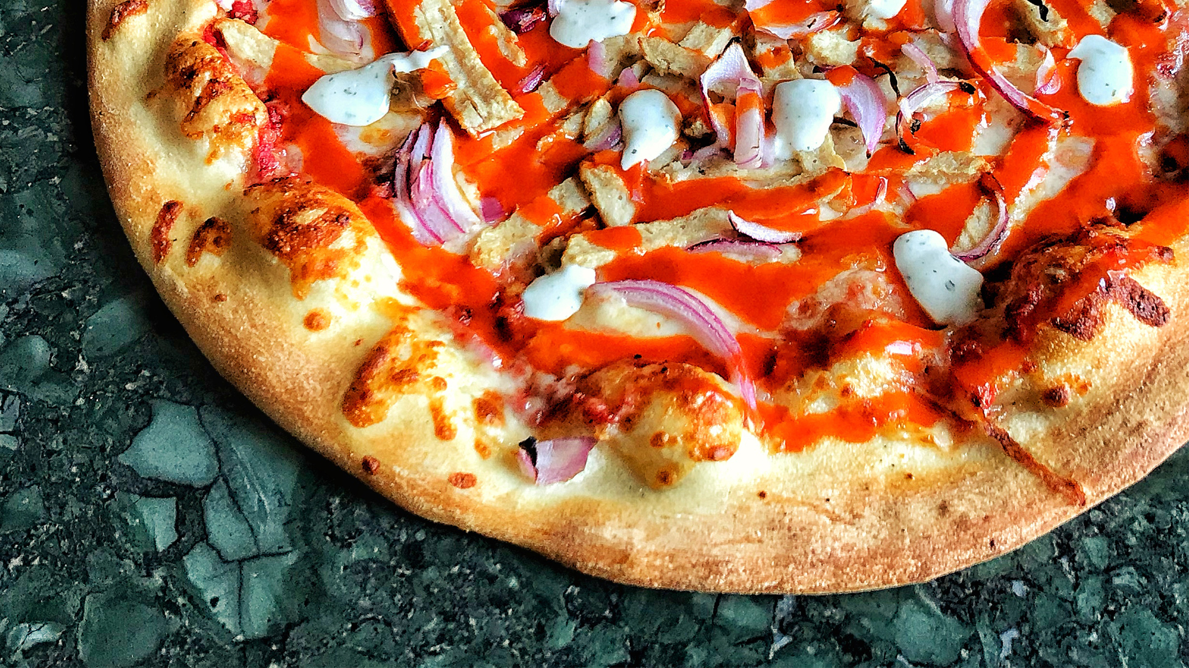Order Buffalo Chicken Pizza food online from Pizza man store, Glendale on bringmethat.com