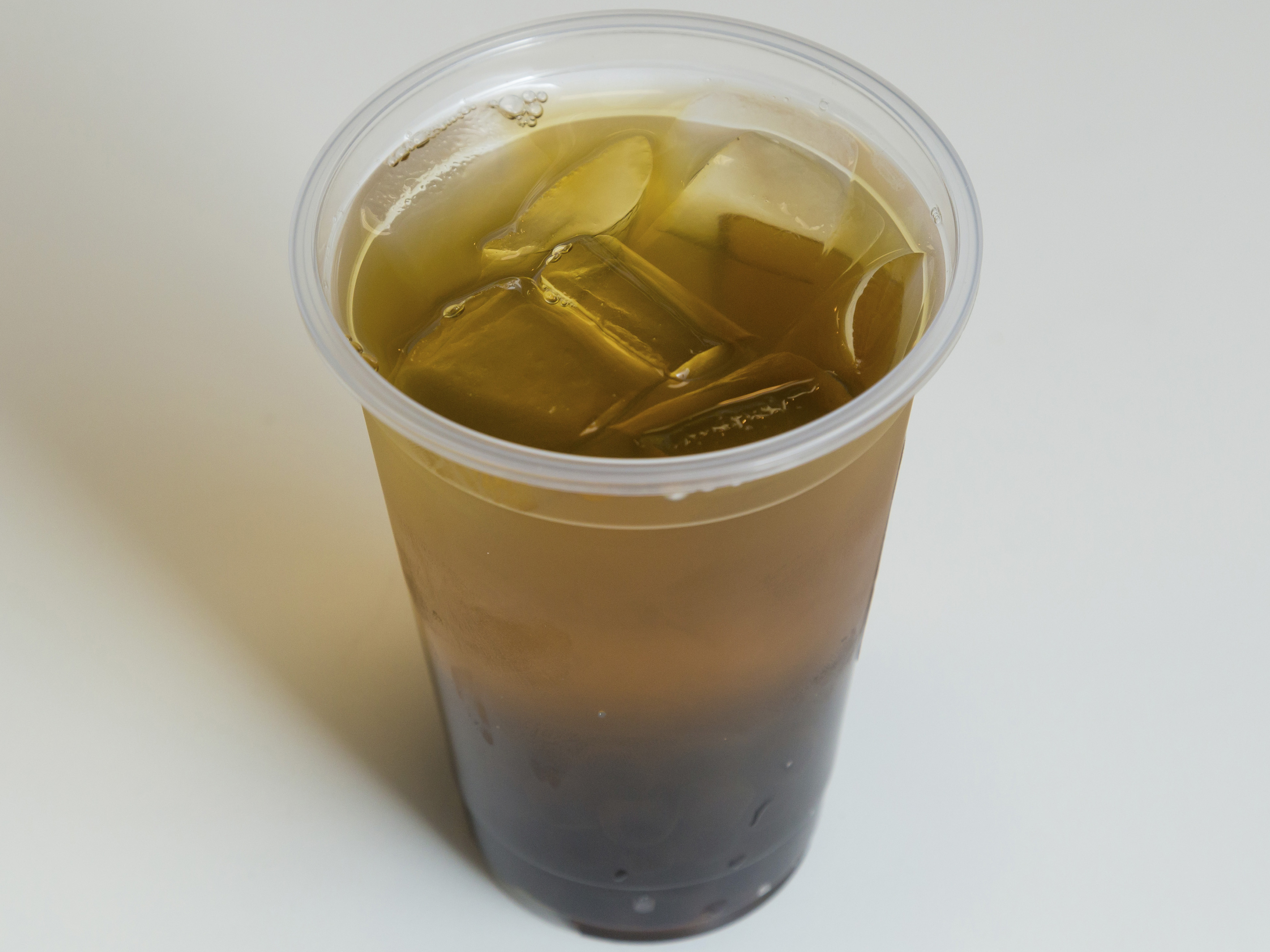 Order Peach Green Tea food online from Simply Viet store, Houston on bringmethat.com