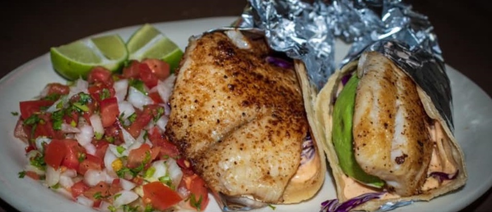 Order Fish Tacos food online from Paradise Grill store, Dickinson on bringmethat.com