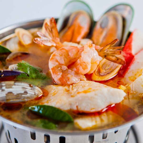 Order Special Seafood Soup food online from Siam chan thai cuisine store, Los Angeles on bringmethat.com