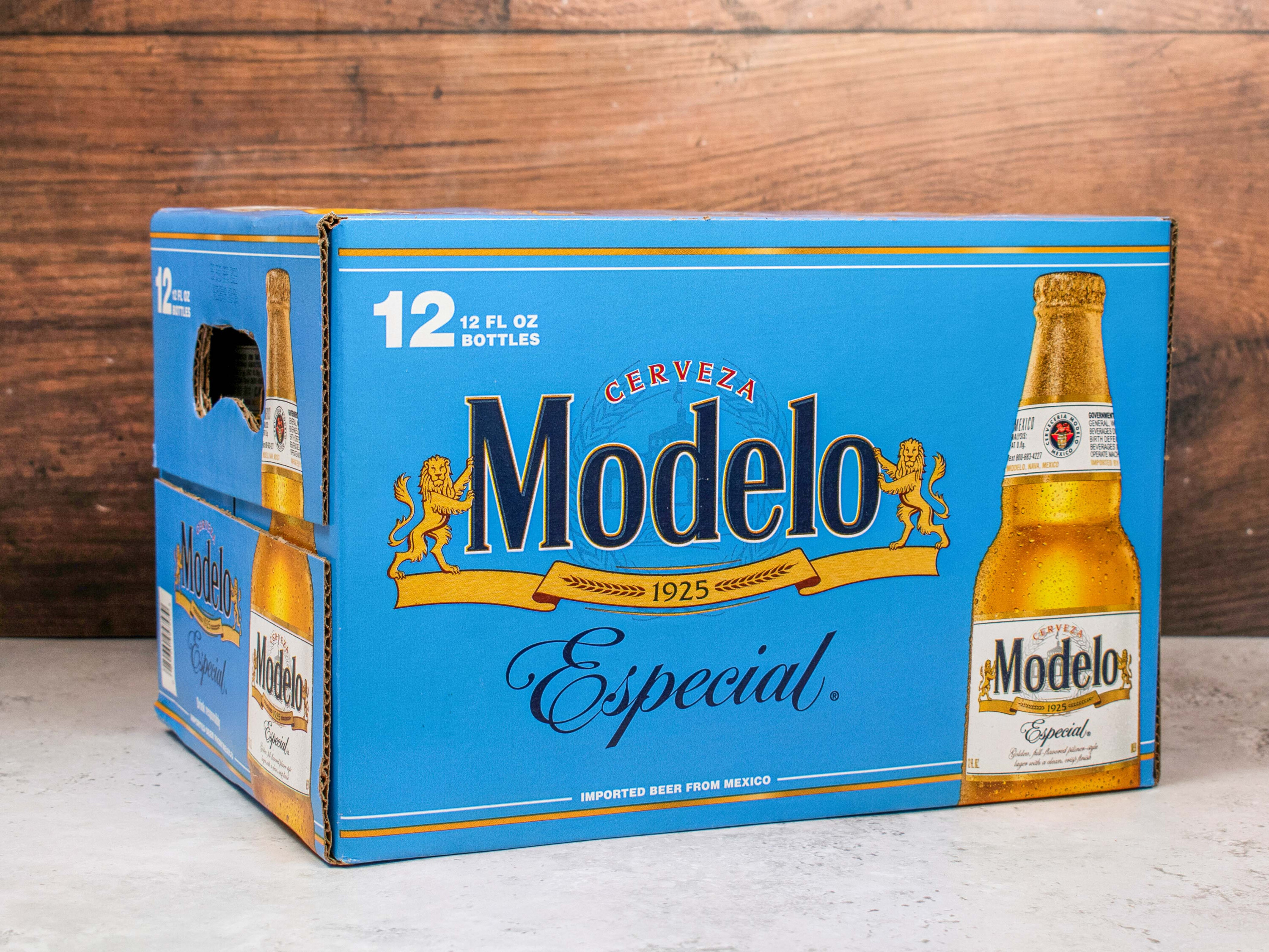 Order 12 Pack of 12 oz. Bottled Modelo Especial Beer food online from Liquor Deli store, La Puente on bringmethat.com