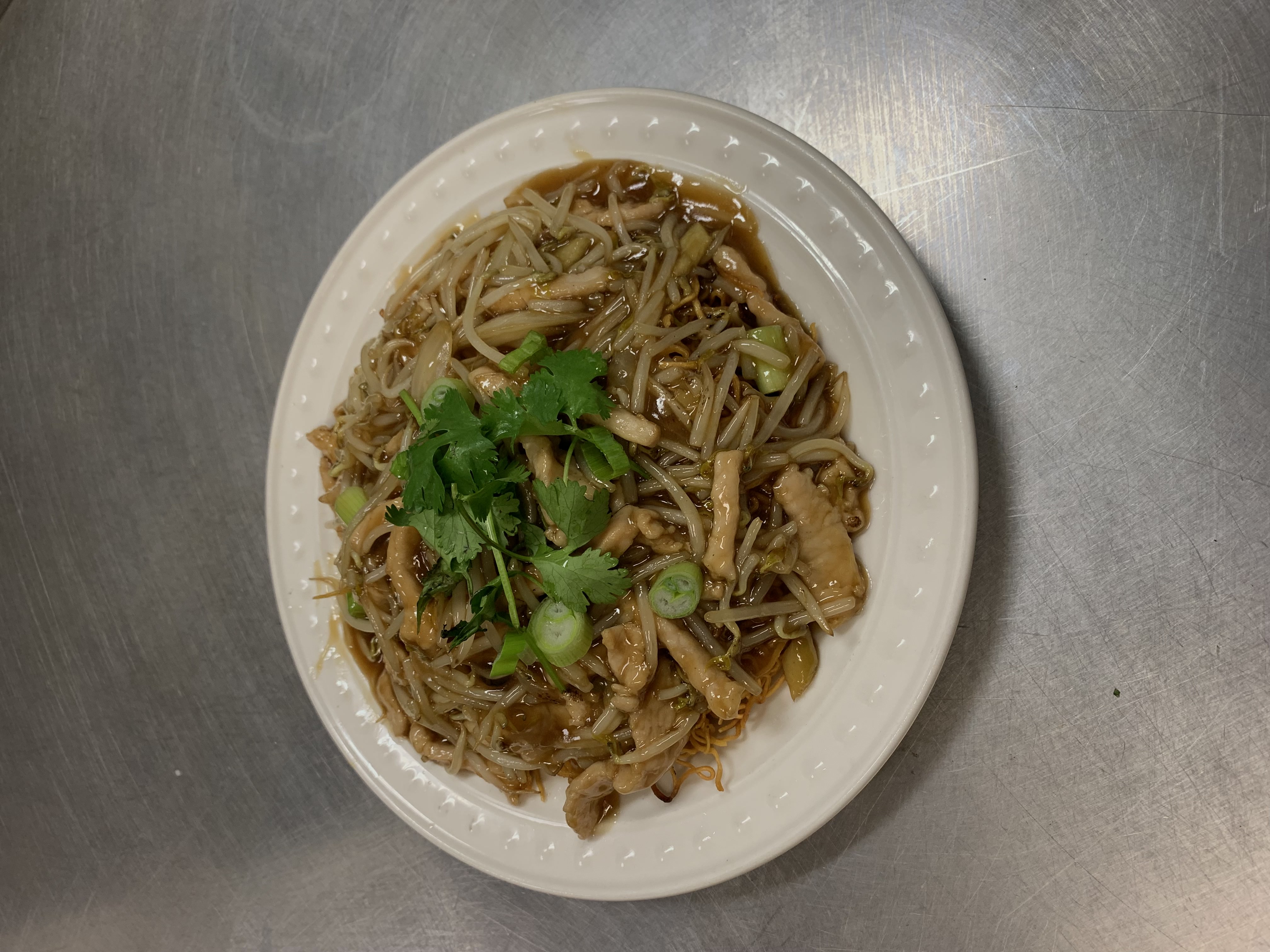 Order Bean Sprout Chow Mein 肉絲/雞肉/牛肉炒麵 food online from Wechat Cafe store, El Monte on bringmethat.com