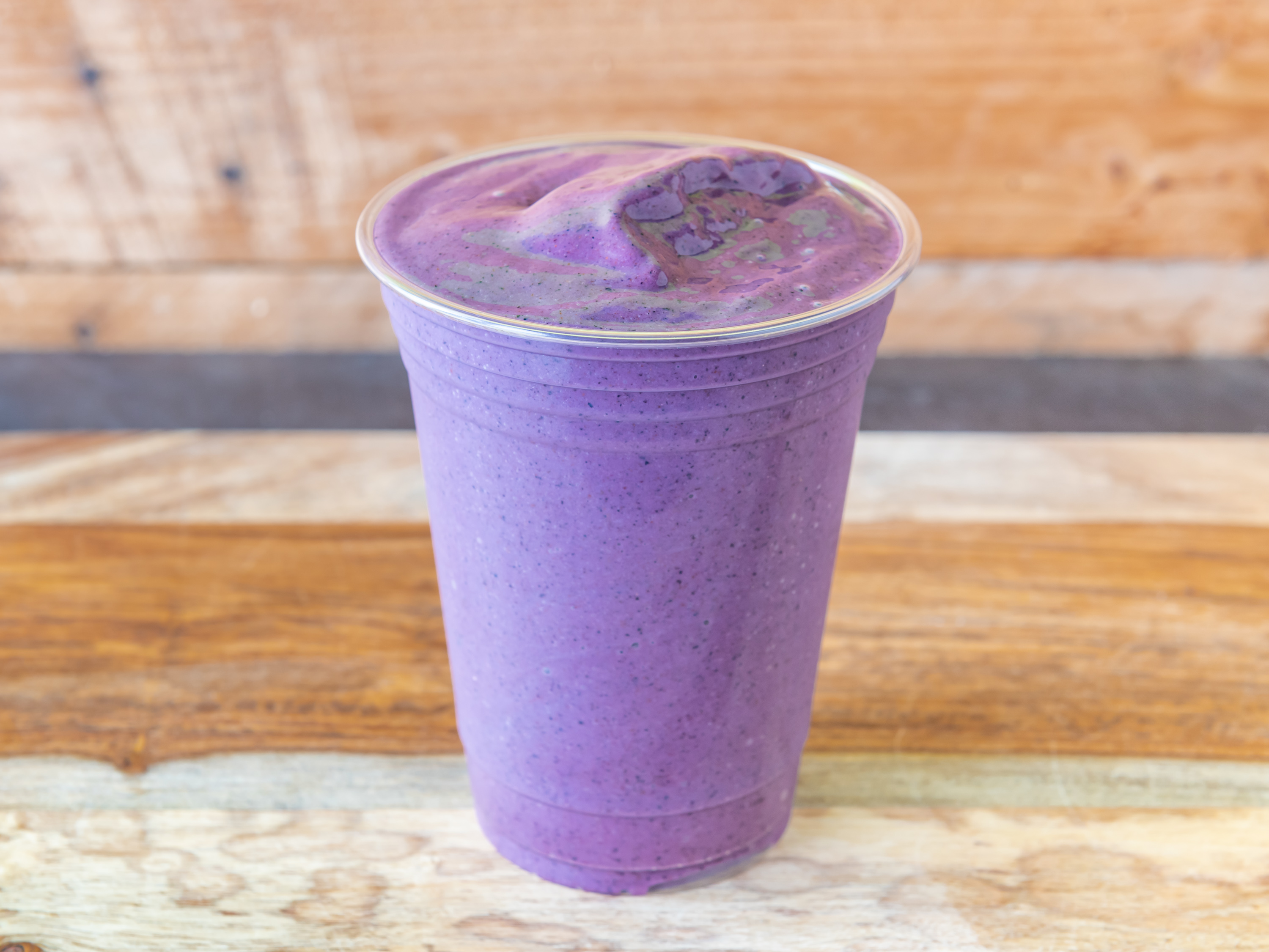 Order Blue Almond Smoothie food online from Dulce Vida Juice Bar store, Hanover Park on bringmethat.com