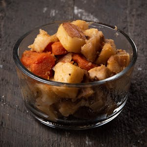 Order Cowboy Potatoes (Full) food online from Yummy Bones Barbecue store, Port Washington on bringmethat.com