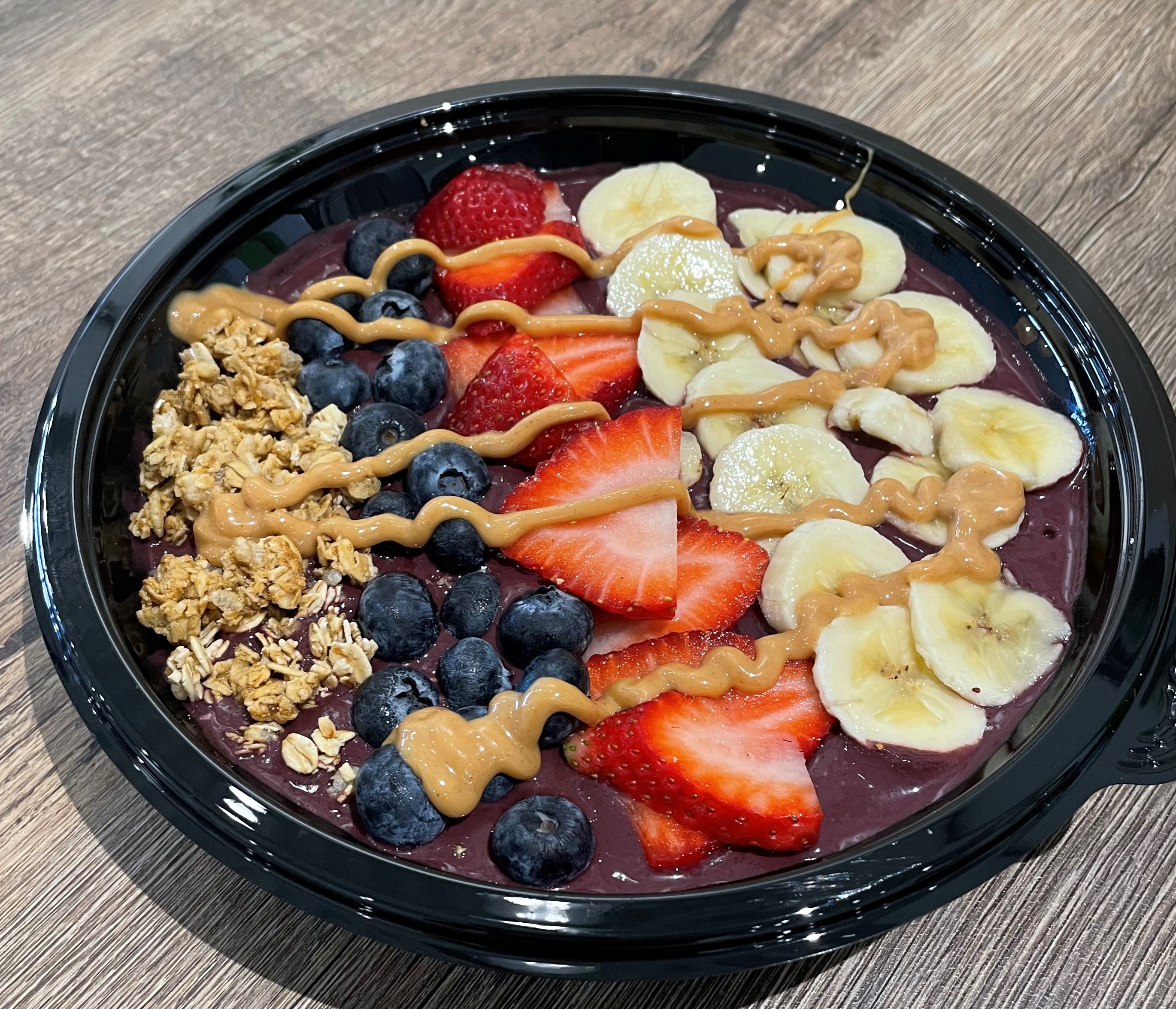 Order Acai Smoothie Bowl food online from Greens: The Salad Spot store, Boardman on bringmethat.com