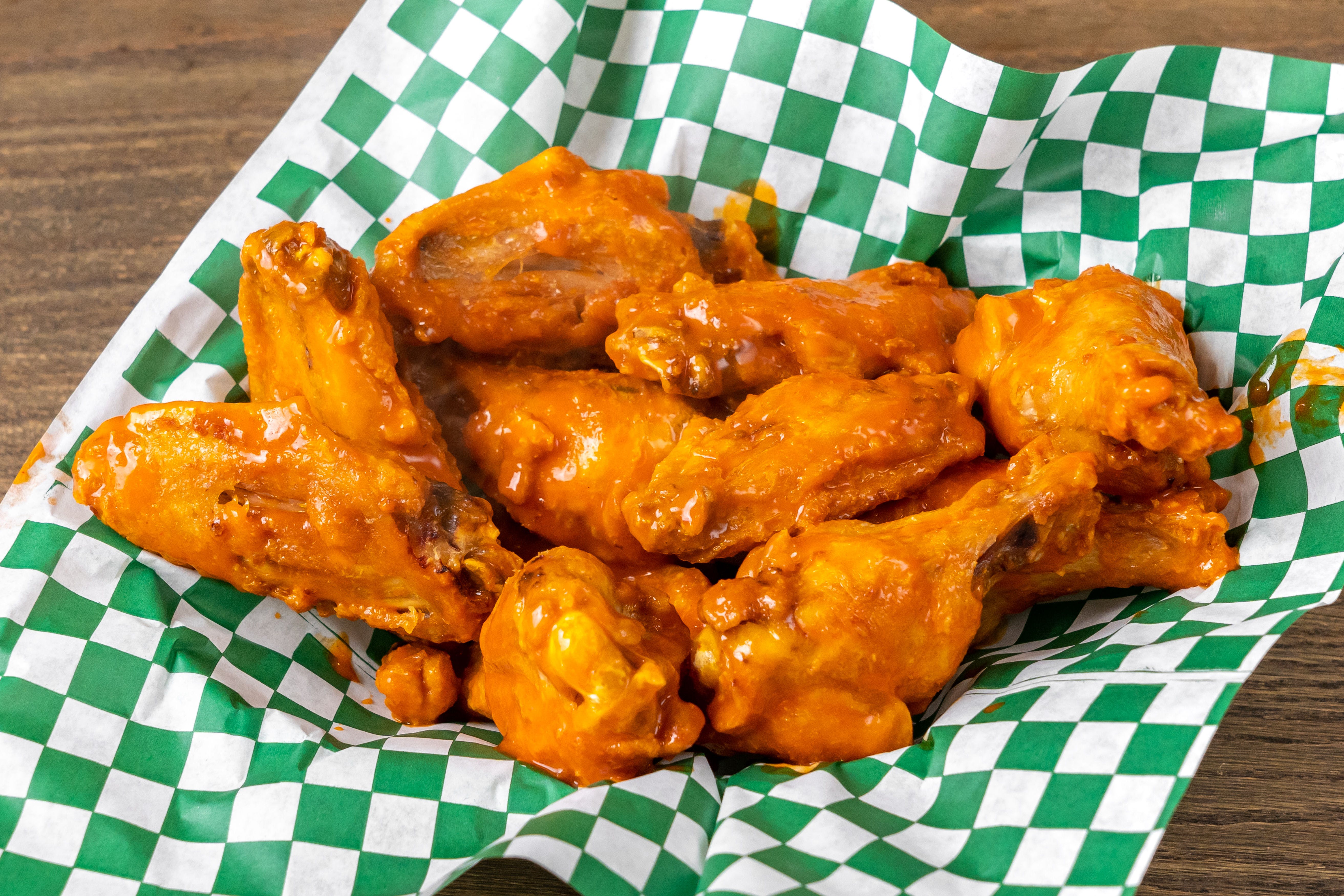 Order Wings - 10 Pieces food online from Sofia Pizzeria store, San Antonio on bringmethat.com