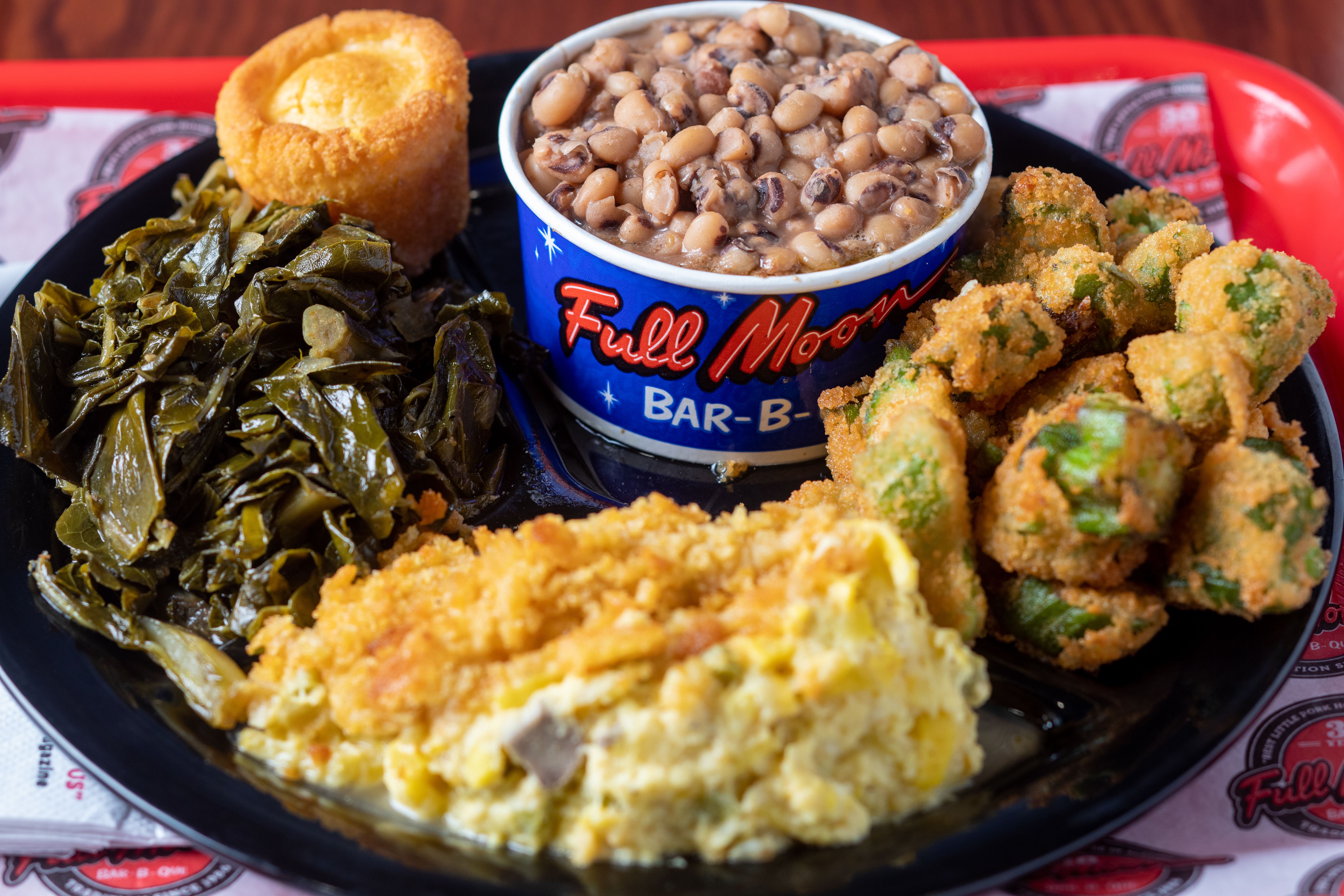 Order Vegetable Plate with 4 Sides food online from Full Moon BBQ - Pelham store, Pelham on bringmethat.com
