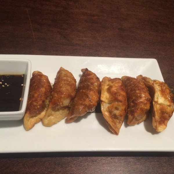 Order 6 Fried Pot Stickers food online from Thai Tea Asian Fusion Cafe  store, Irving on bringmethat.com