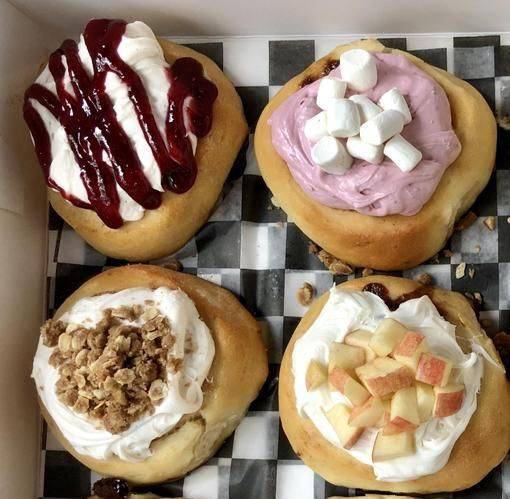 Order 4 Pack Baker's Box food online from Cinnaholic store, Naperville on bringmethat.com