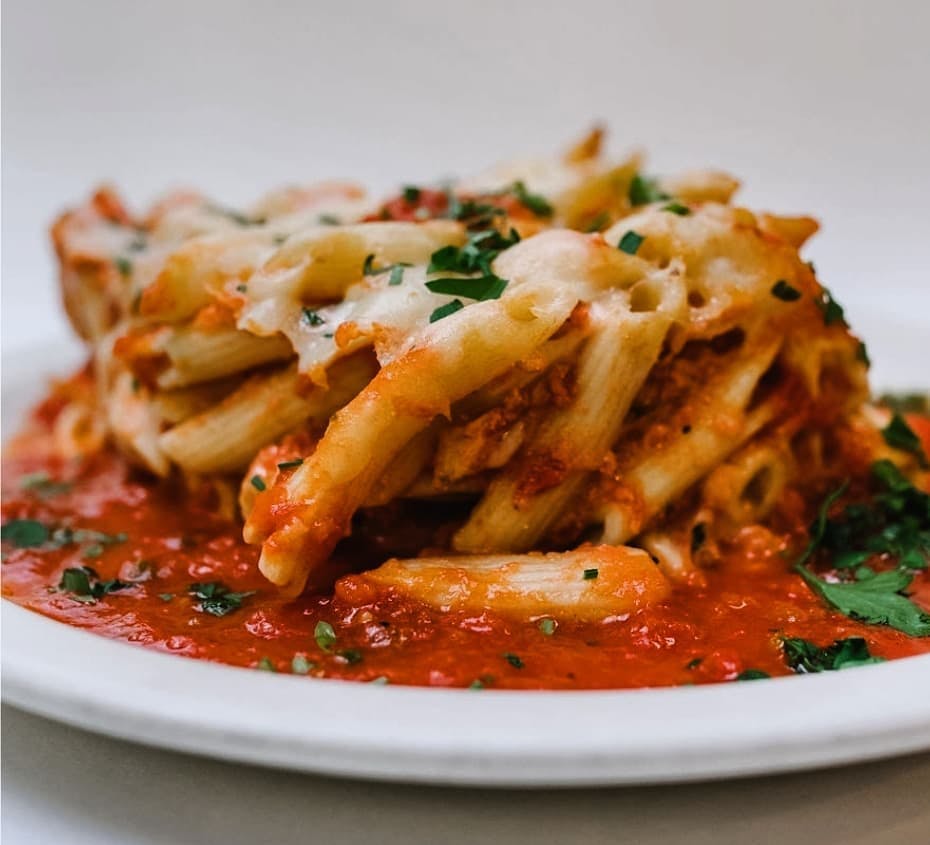 Order Baked Ziti - Entree food online from Cioffi's Deli & Pizza store, Springfield on bringmethat.com