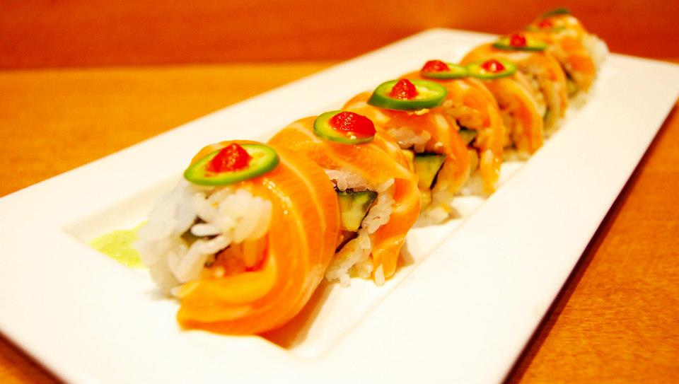 Order Salmon Lover's Special Roll food online from Sushi Ni store, Glendora on bringmethat.com