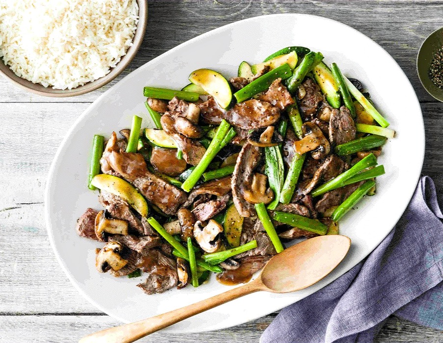 Order Mongolian Beef food online from Chau's cafe store, Ashburn on bringmethat.com