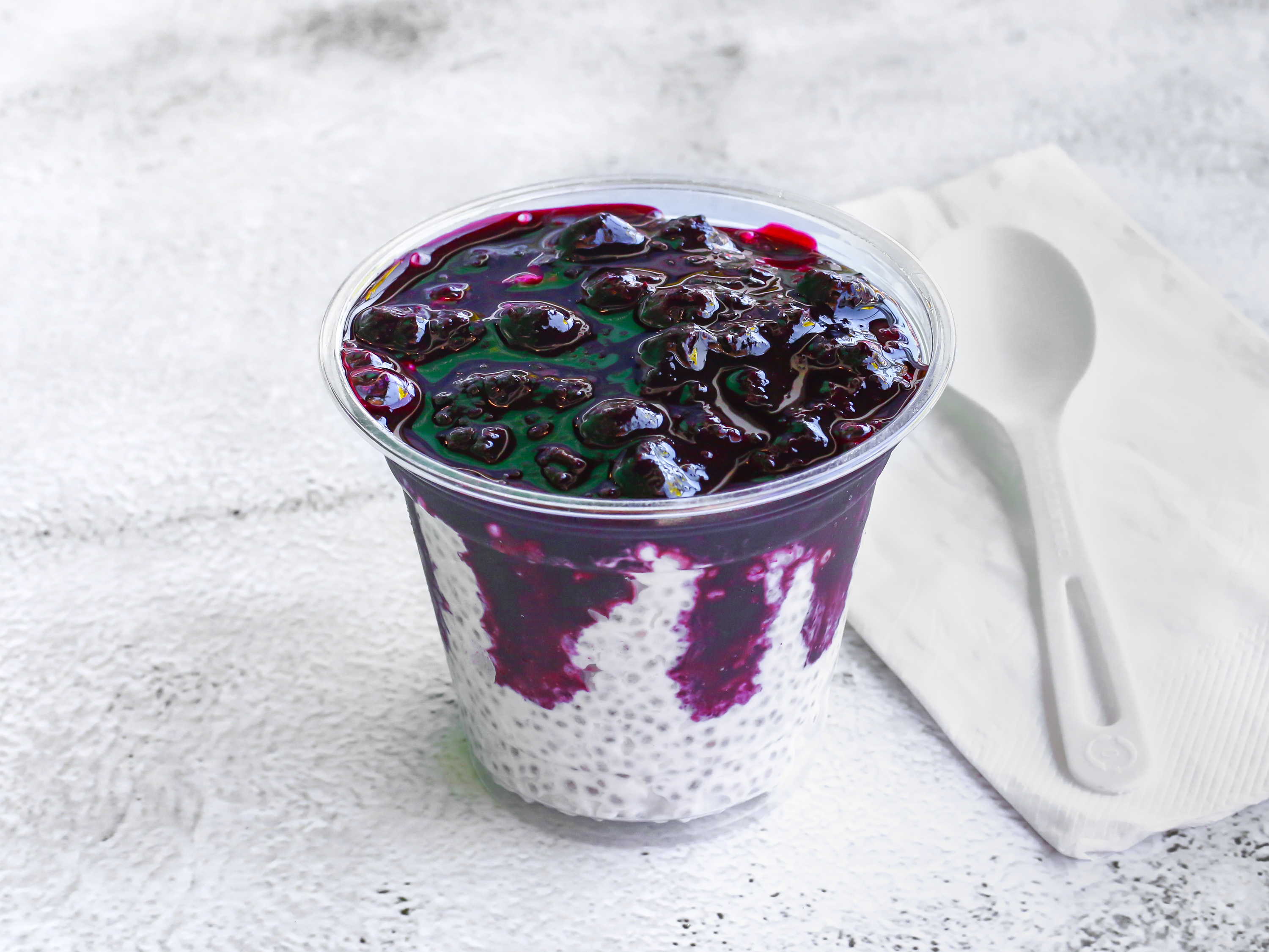 Order Blueberry Chia Cup food online from Sejuiced Juice Bar store, Newport Beach on bringmethat.com