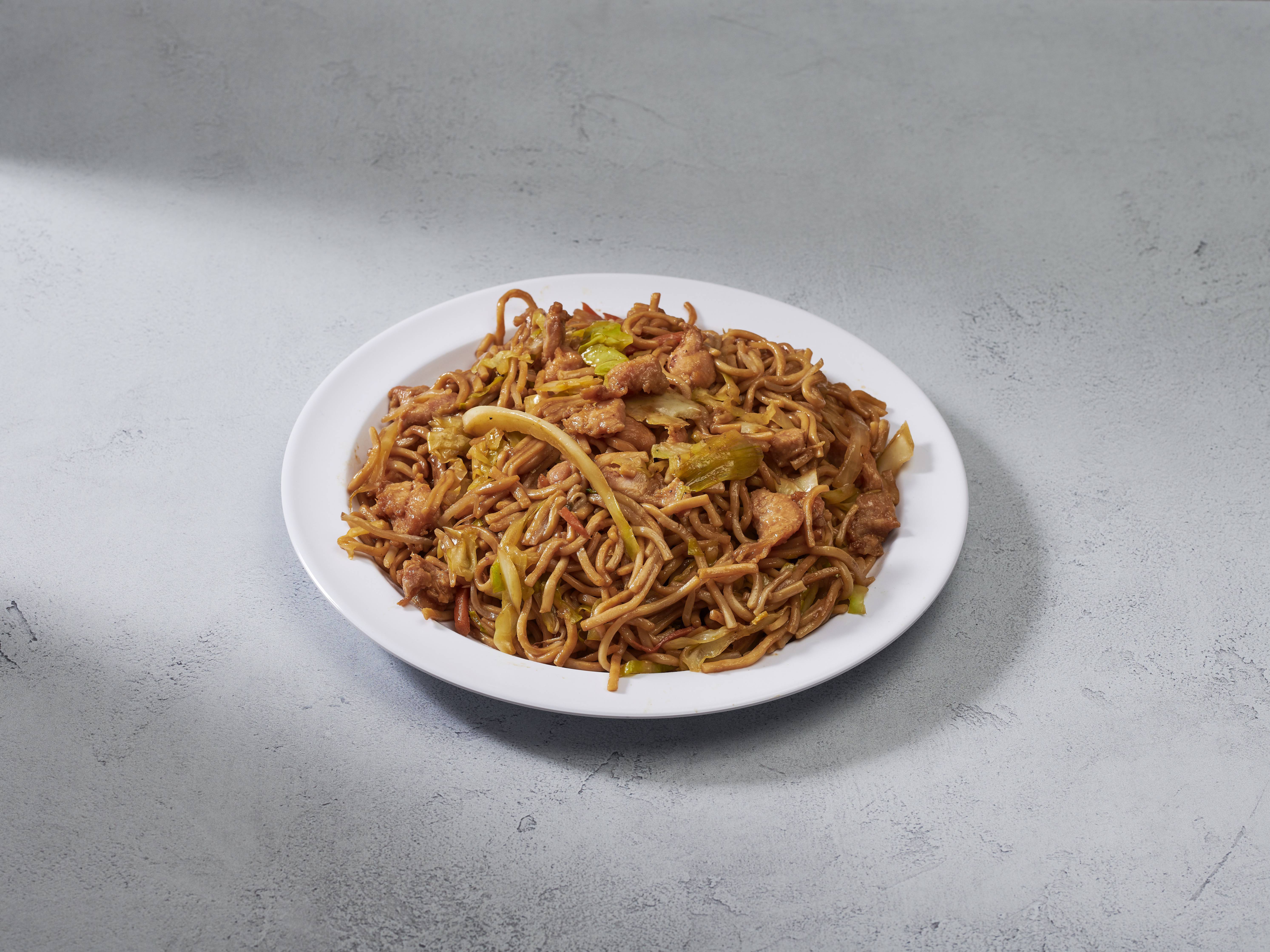 Order 120. Chicken Chow Mein food online from Lee's Chinese Food store, Ventura on bringmethat.com