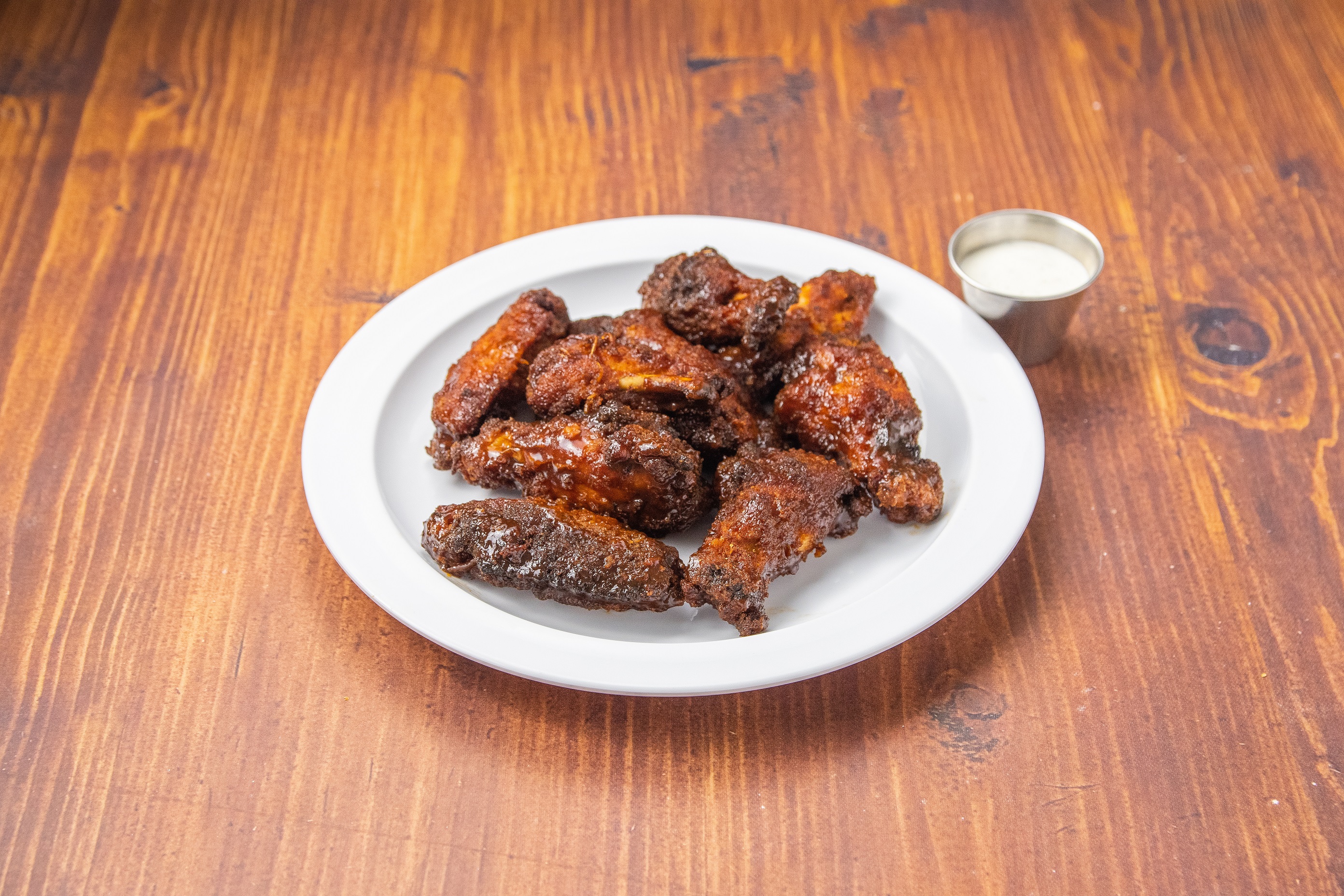 Order 10 Pieces Buffalo Wings food online from E Che Pizza store, Los Angeles on bringmethat.com