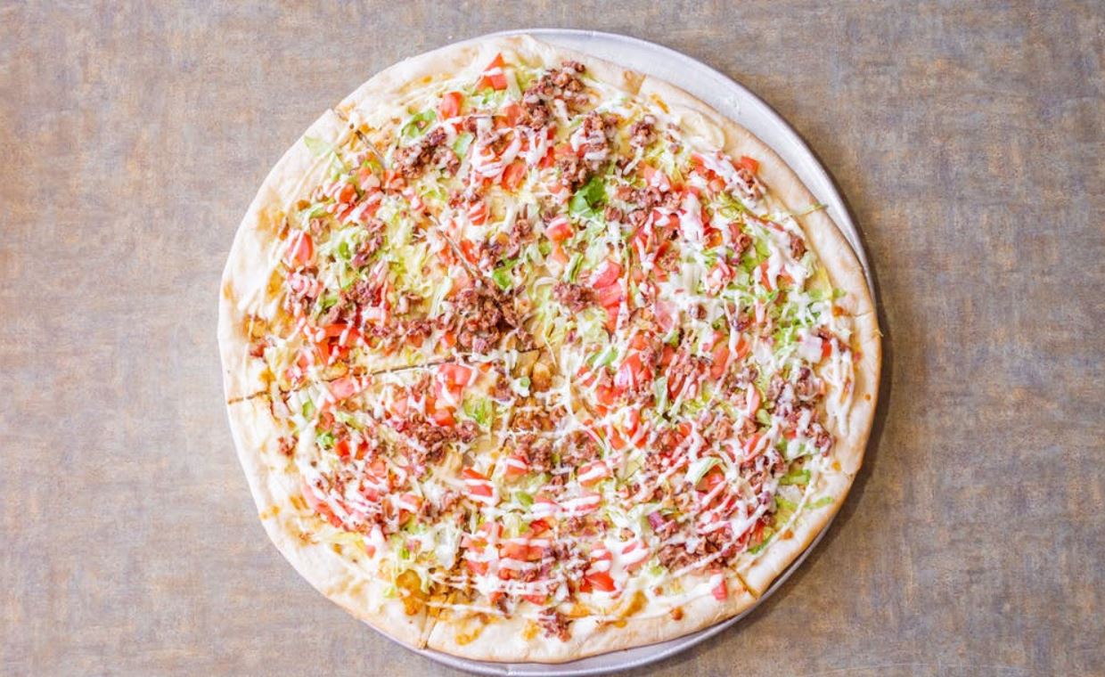 Order Chicken BLT Specialty Pizza food online from Pizza Station store, Vernon on bringmethat.com