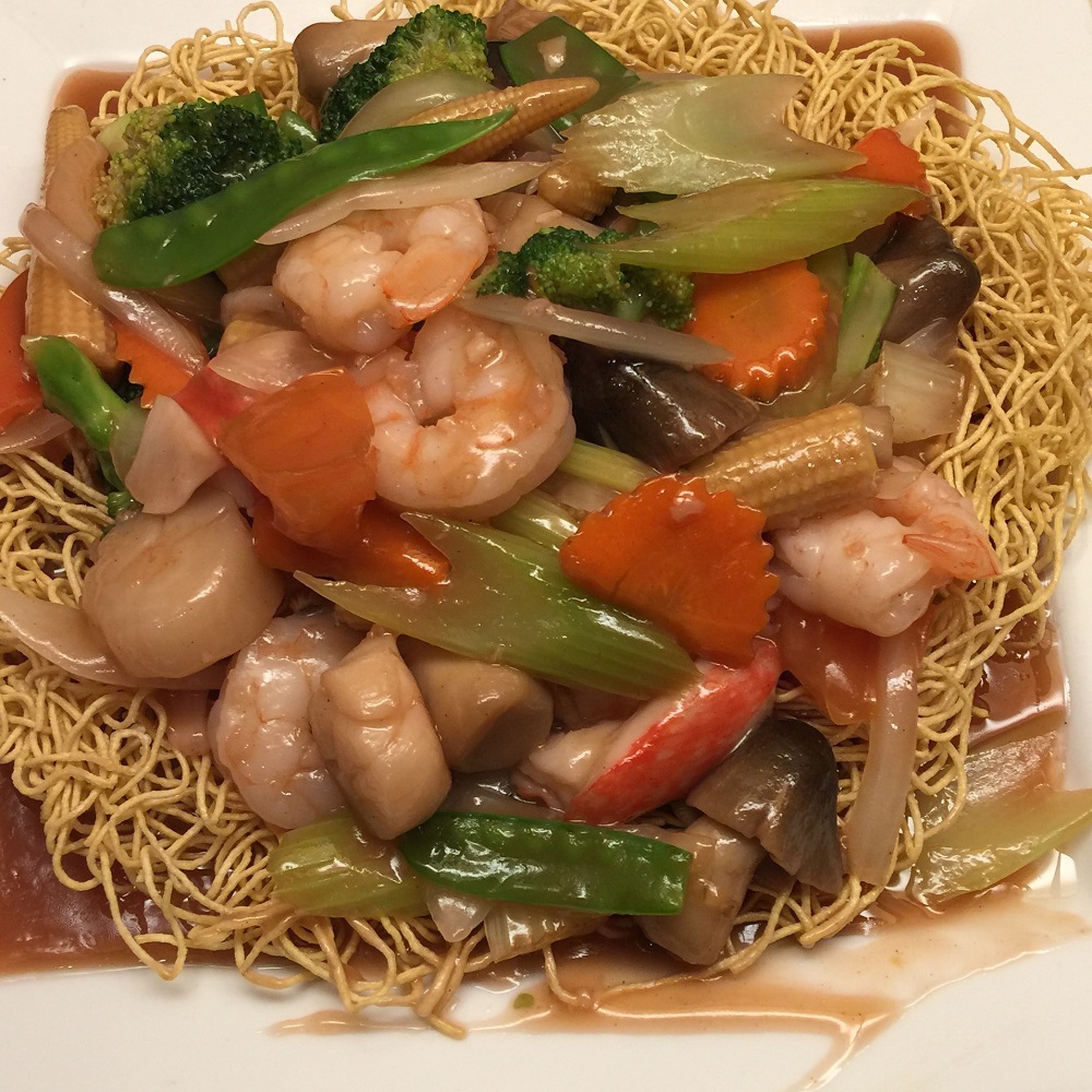 Order Seafood Pan Fried Noodle food online from Hao Wah - S Dale Mabry Hwy store, Tampa on bringmethat.com