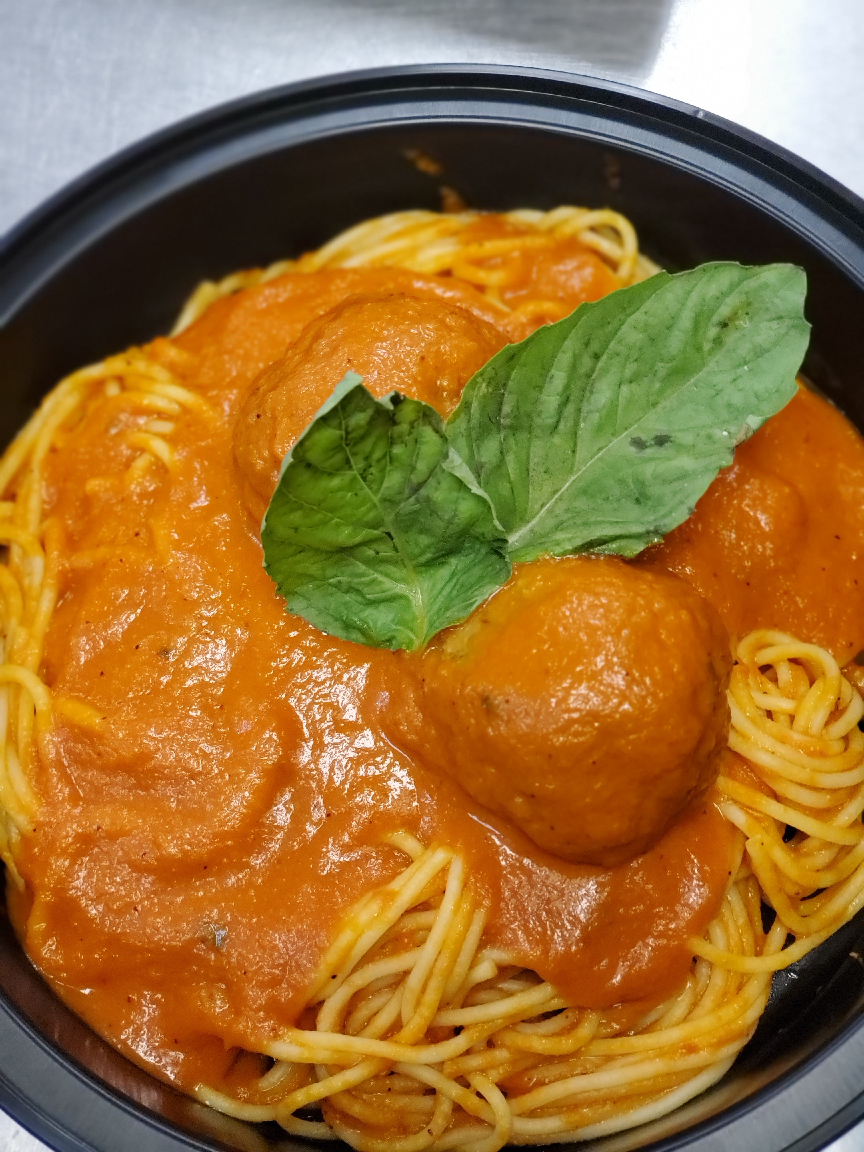 Order Spaghetti w meatballs - Dinner food online from Alfredo Pizza store, Carlisle on bringmethat.com