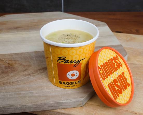 Order Matzo Ball Soup food online from Barry Bagels store, Westerville on bringmethat.com
