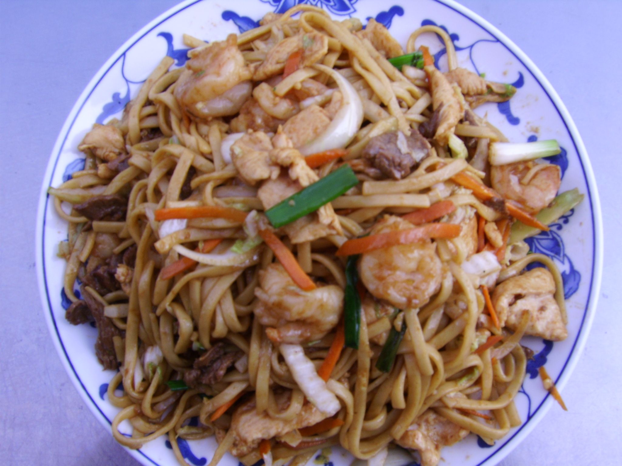 Order 225. House Special Lo Mein food online from Iron Chef store, Phoenix on bringmethat.com