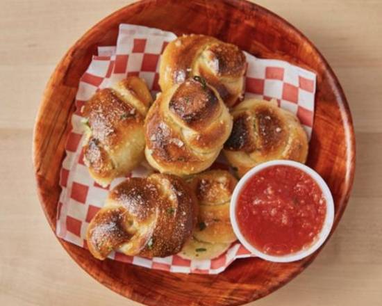 Order Garlic Knots food online from Prime Pizza store, Los Angeles on bringmethat.com