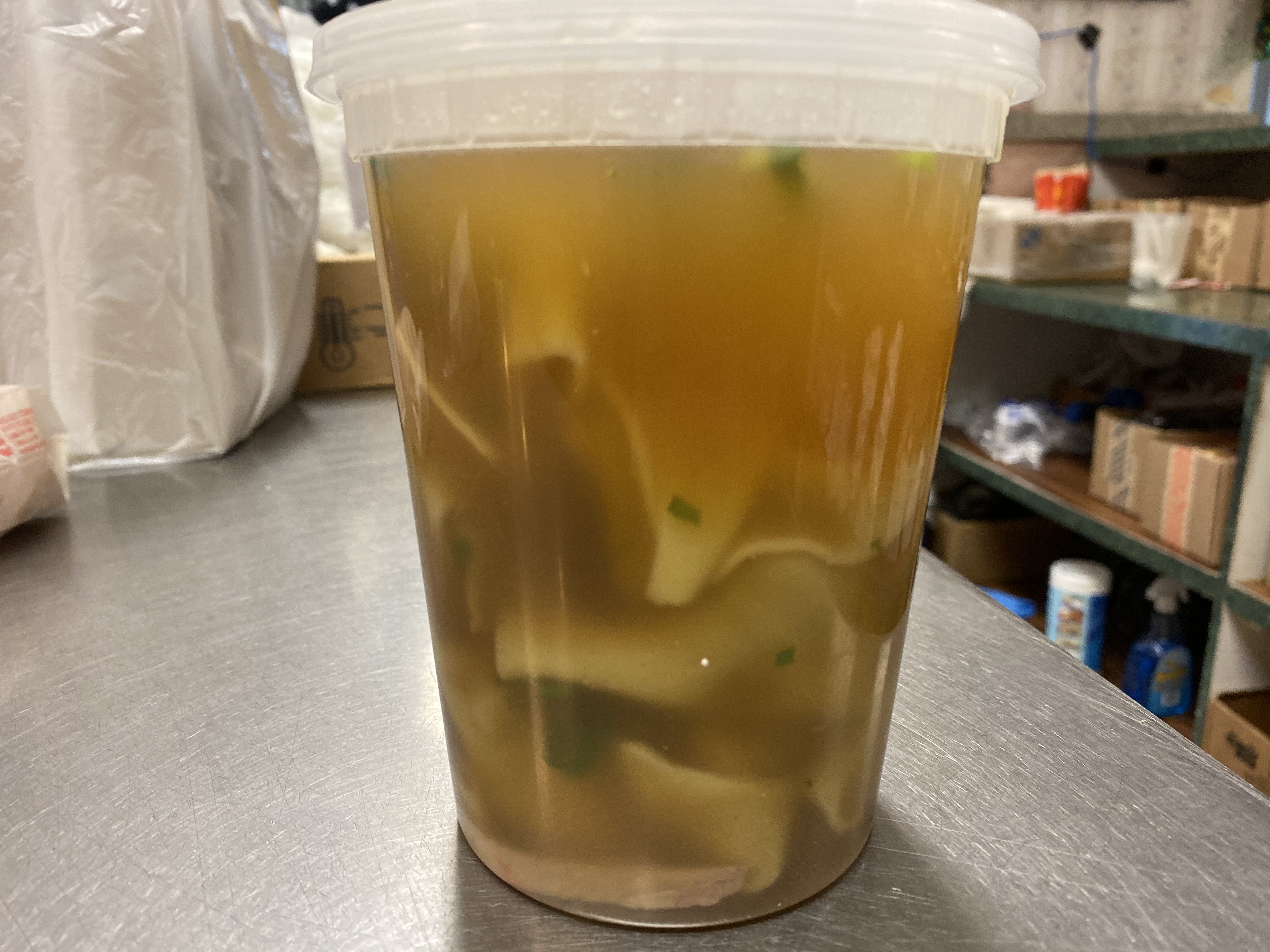 Order 15.large Wonton Soup food online from Lucky Star - Market St. store, Wilmington on bringmethat.com