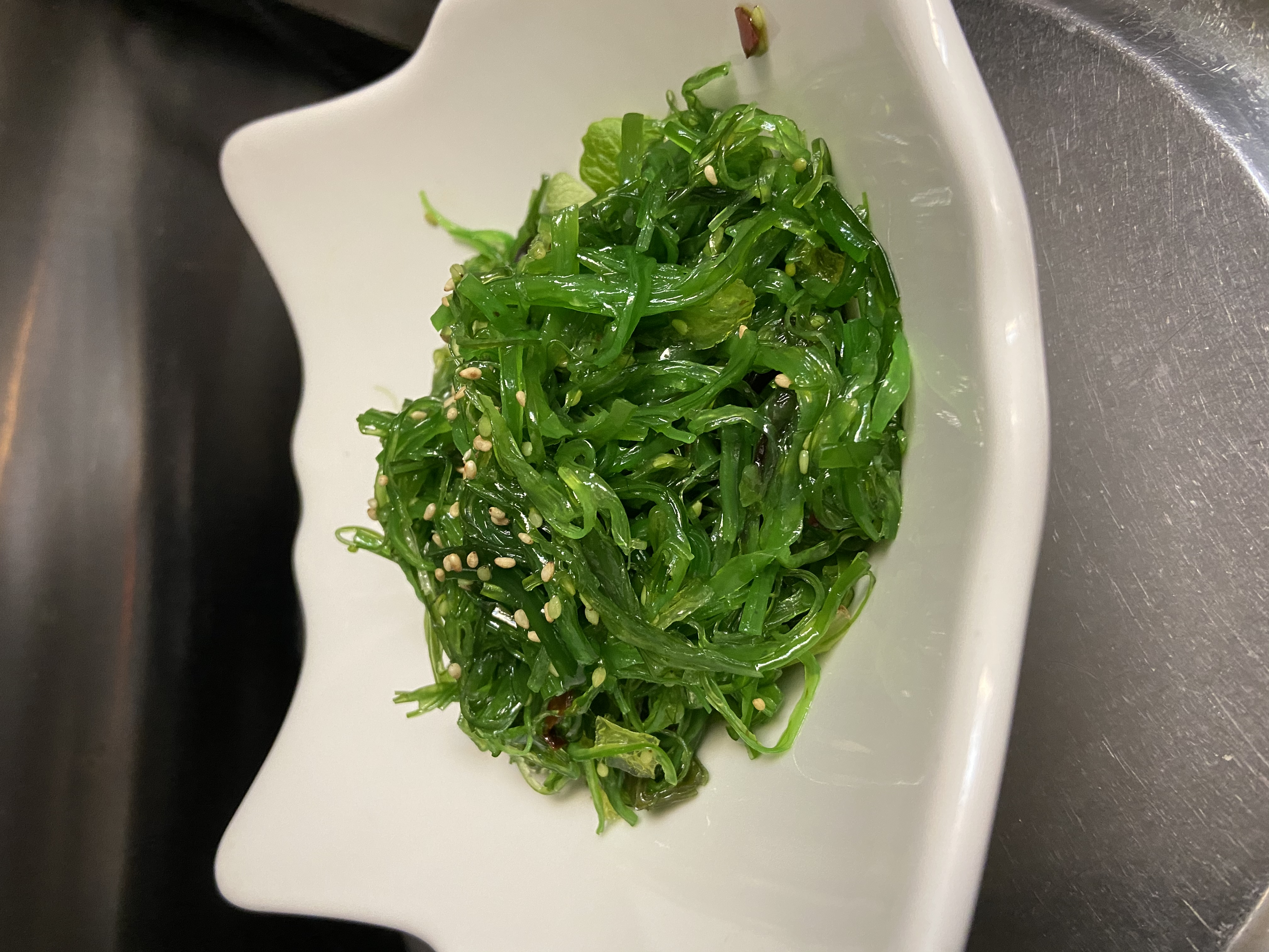 Order Seaweed Salad food online from Yamashiro store, Brooklyn on bringmethat.com