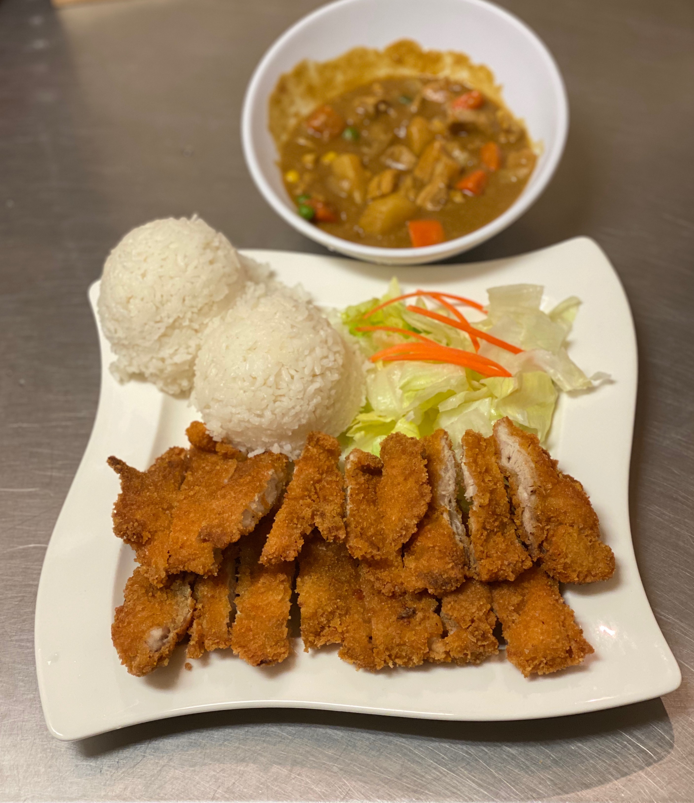 Order Curry Chicken Katsu food online from Joy Teriyaki store, Troutdale on bringmethat.com