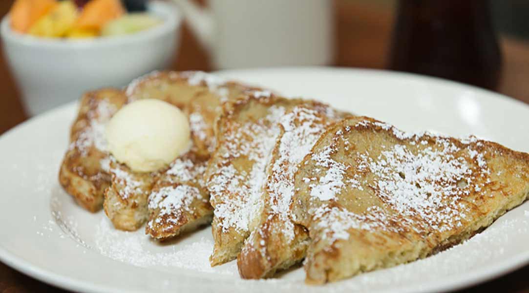 Order La Suisse French Toast food online from Crepevine store, San Rafael on bringmethat.com
