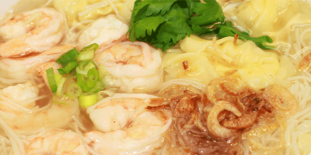 Order WONTON RICE NOODLES food online from Sushi Iwa store, Apex on bringmethat.com