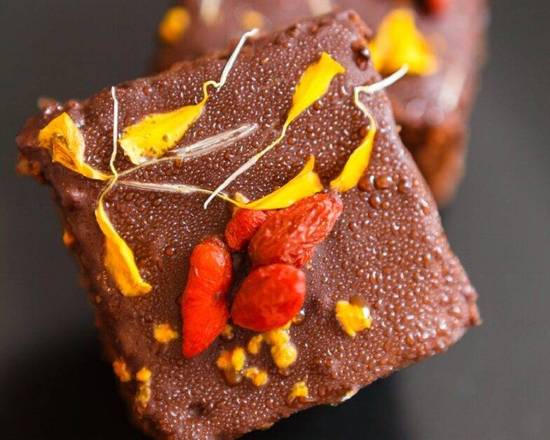 Order Salted Cacao Brownies food online from Raw Republic store, New Orleans on bringmethat.com