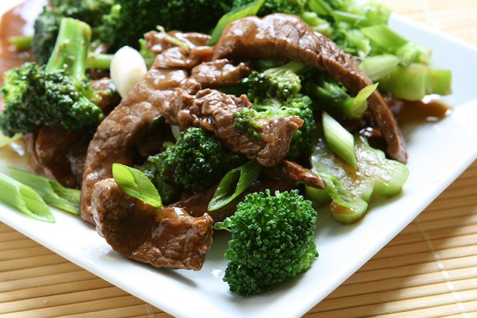 Order B4. Broccoli Beef with Garlic Sauce food online from China First store, Seattle on bringmethat.com
