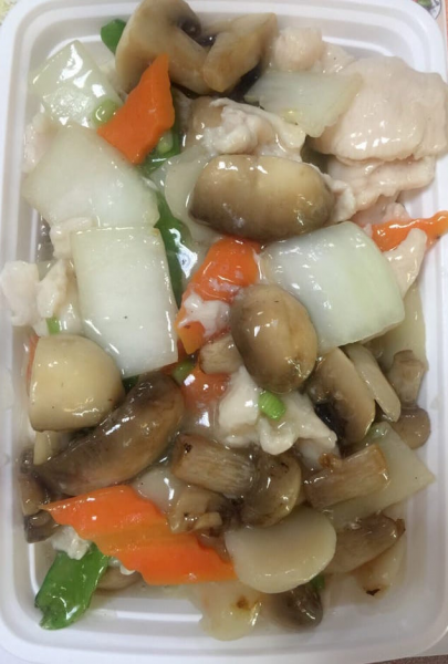 Order 87. Moo Goo Gai Pan food online from Fairview Chinese Restaurant store, Fairview on bringmethat.com