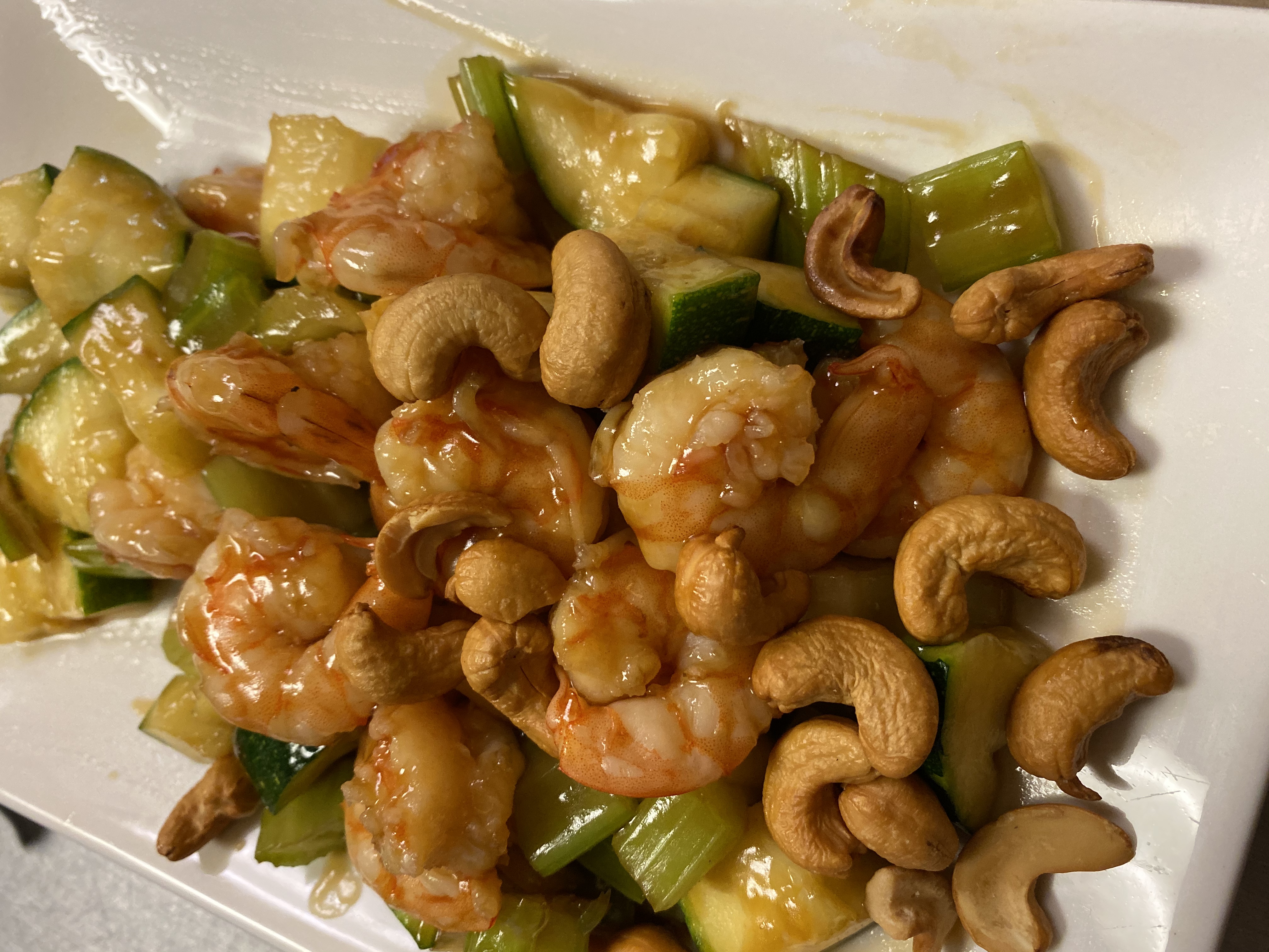 Order 224. Prawns with Cashew Nuts food online from Tsing Tao store, San Francisco on bringmethat.com